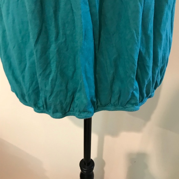 2 LOFT Tops - Picture 2 of 8